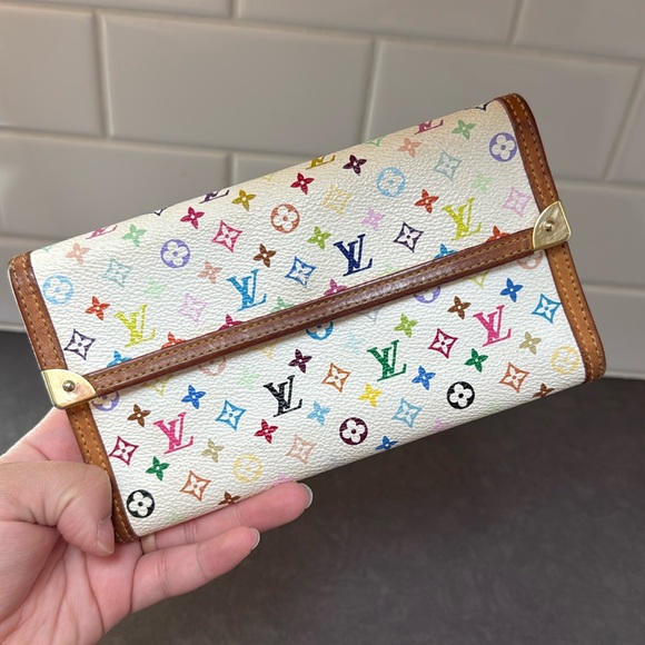Louis Vuitton Takashi Murakami International Wallet Multicolor - Picture 1 of 9